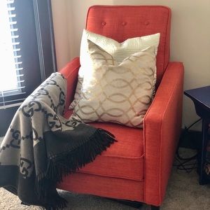 Gucci Luxury Reversible Throw 100% Authentic